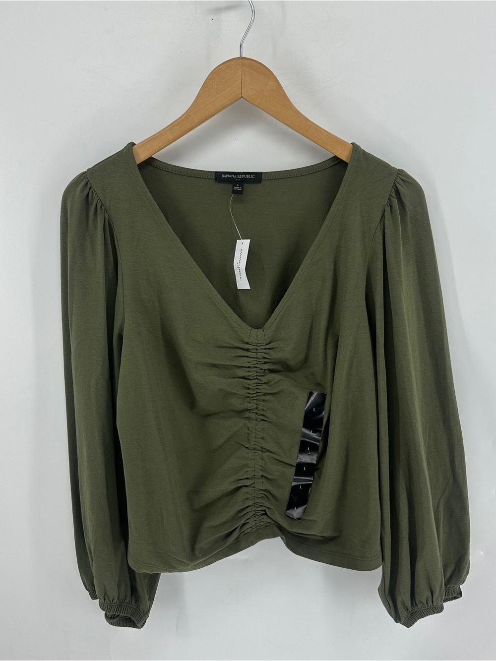 NWT Banana Republic Cinched Balloon Sleeve Olive Green V Neck Blouse Sz Large